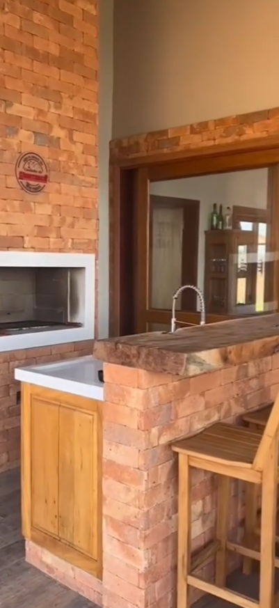 Churrasqueira em tijolinho